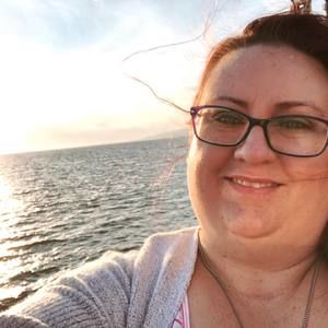 Meet your Posher, Casey